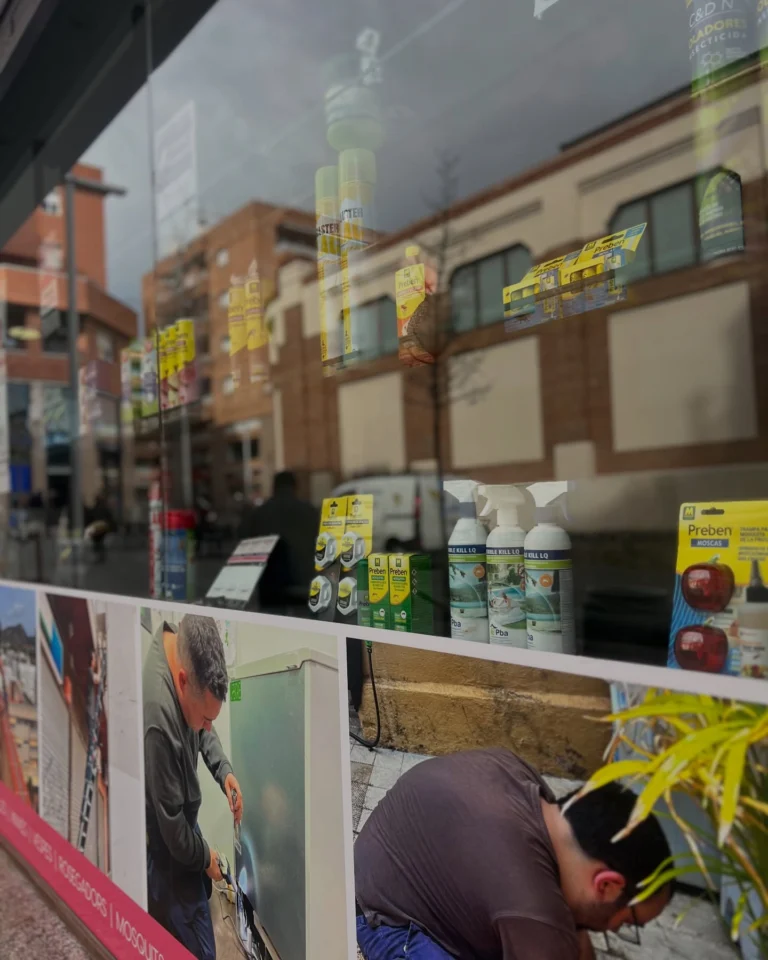 Instagram post from expert_traitement. This post is in position 8.